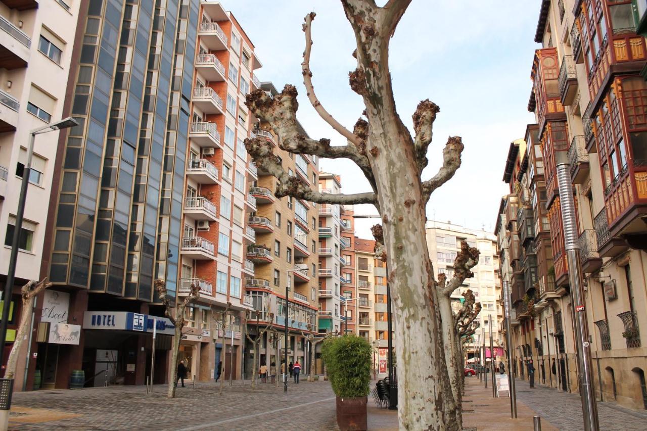 Hotel Los Bracos Logrono Exterior photo